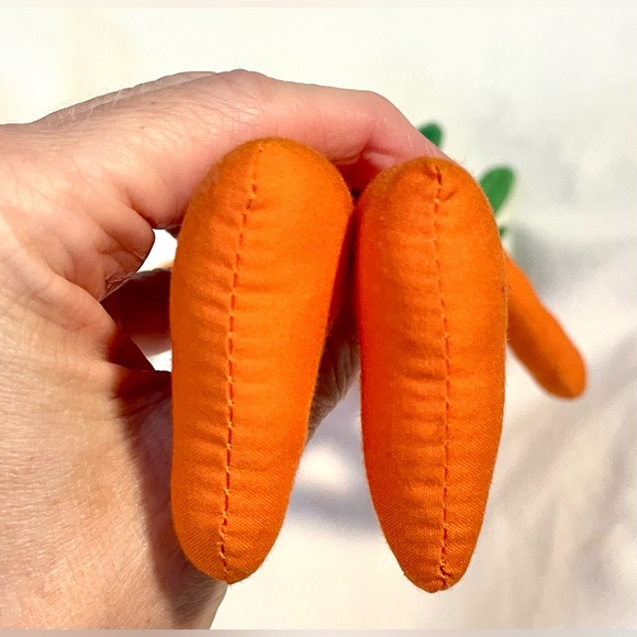 *VINTAGE* Hallmark 1984 Carrot Plush - Barrett the Carrot - Veg 1005 - Picture 4 of 7